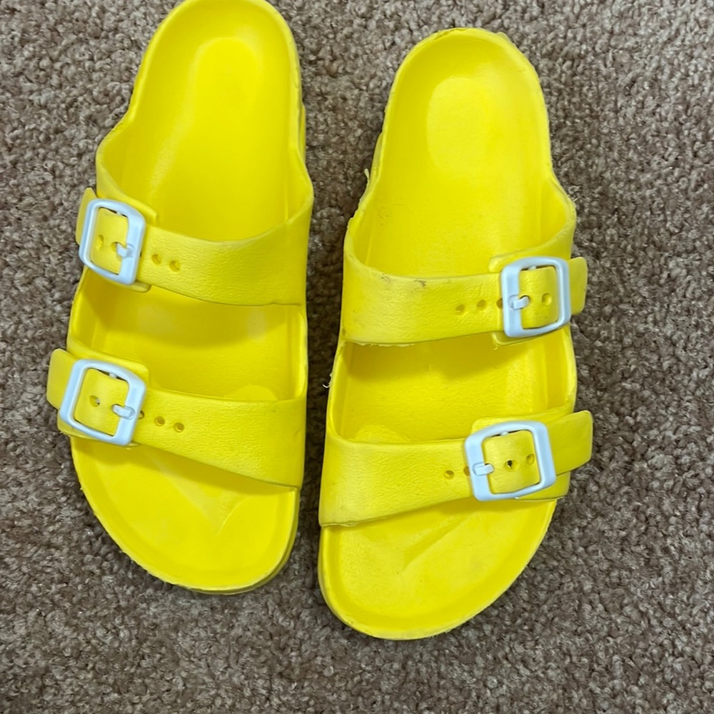 Plastic sandals